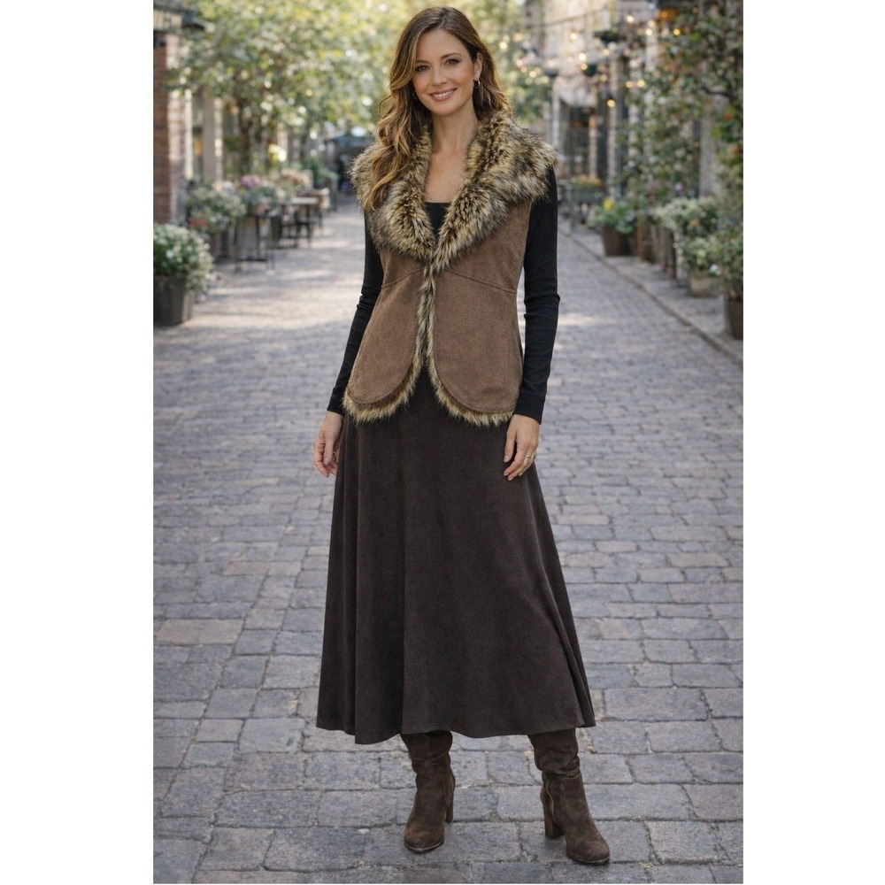 Chico's Brown Faux Fur Trim Sueded Vest Boho Western Size 0 US Small